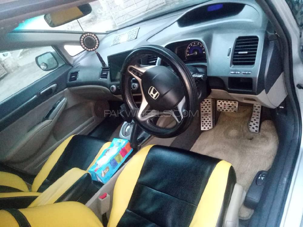 Honda Civic 2007 for Sale in Multan Honda Civic 2007 for Sale in Multan Image-6