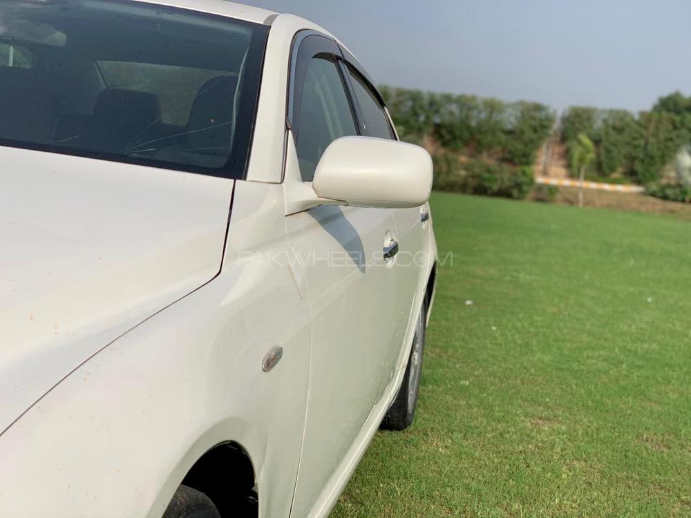 Toyota Mark X 2006 for Sale in Lahore Toyota Mark X 2006 for Sale in Lahore Image-9