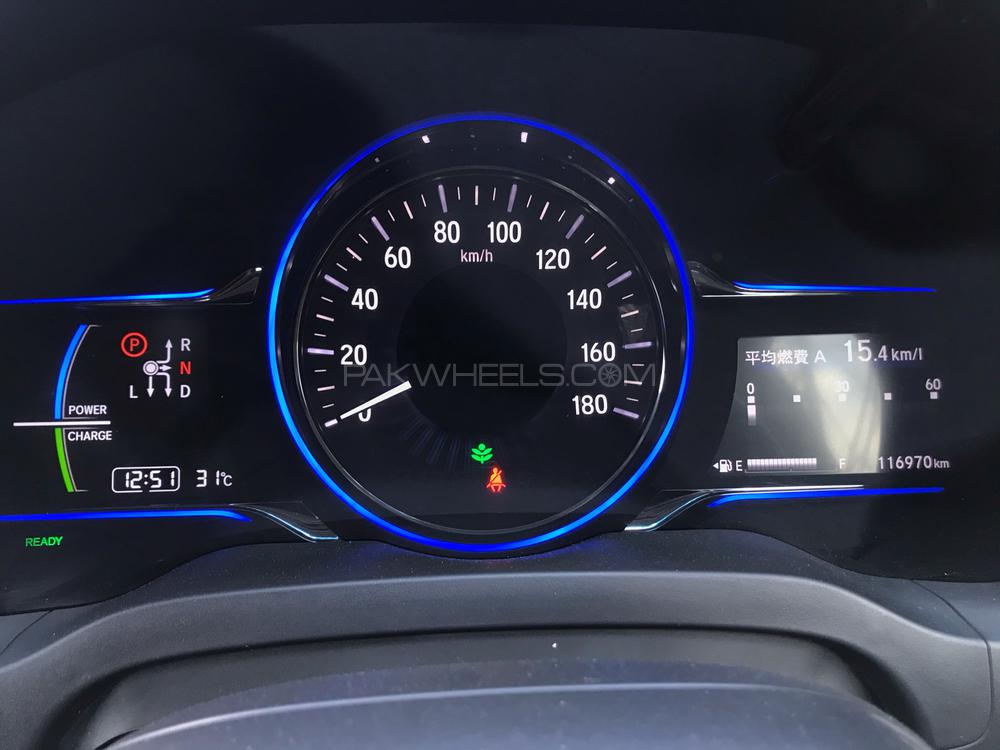 Honda Vezel 2015 for Sale in Lahore Image-1