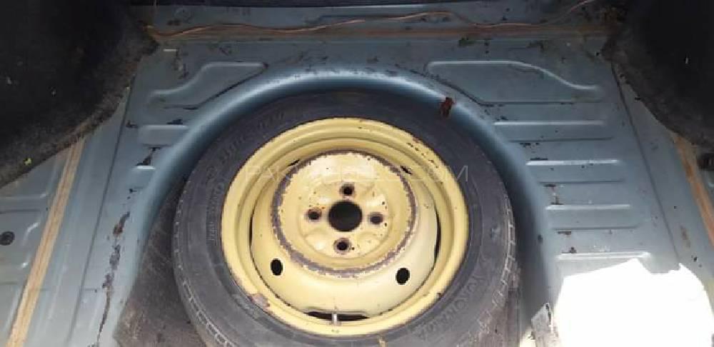 Toyota Platz 2004 for Sale in Gujranwala Toyota Platz 2004 for Sale in Gujranwala Image-8