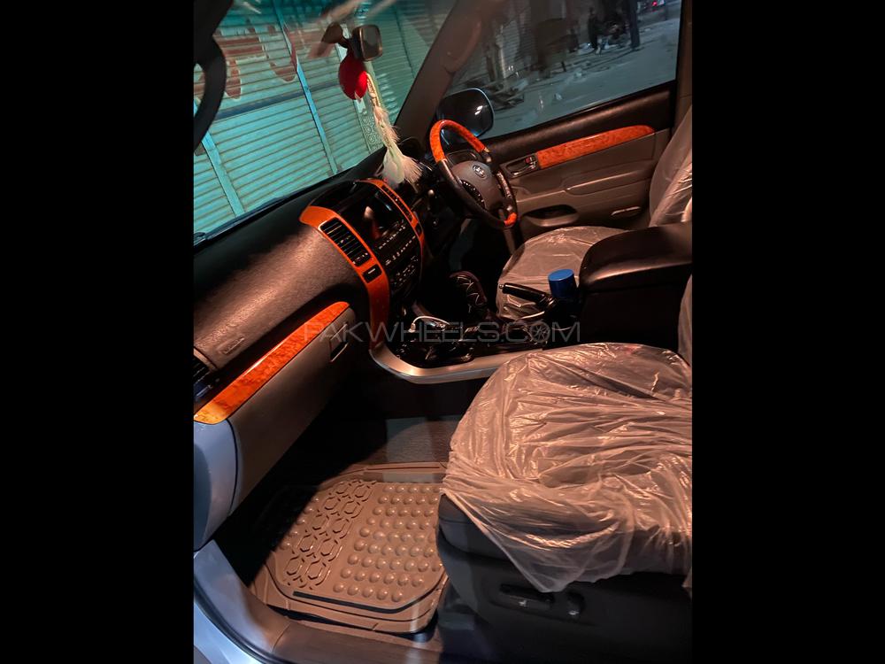 ٹویوٹا پراڈو 2003 for Sale in فیصل آباد ٹویوٹا پراڈو 2003 for Sale in فیصل آباد Image-10