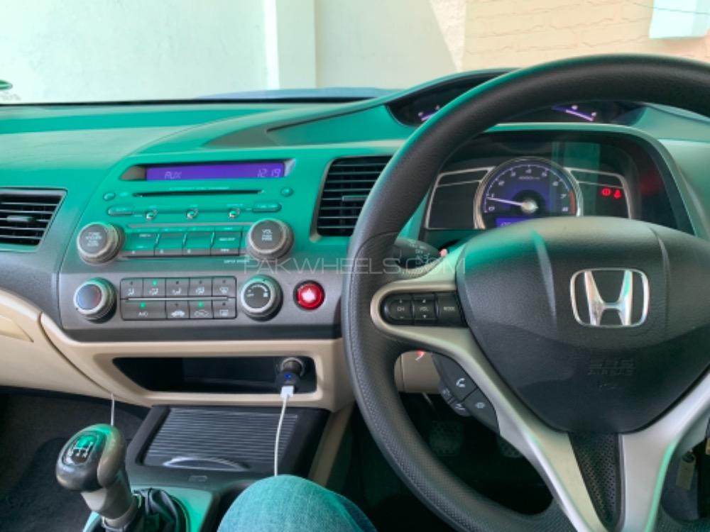 Honda Civic 2010 for Sale in Sialkot Honda Civic 2010 for Sale in Sialkot Image-6