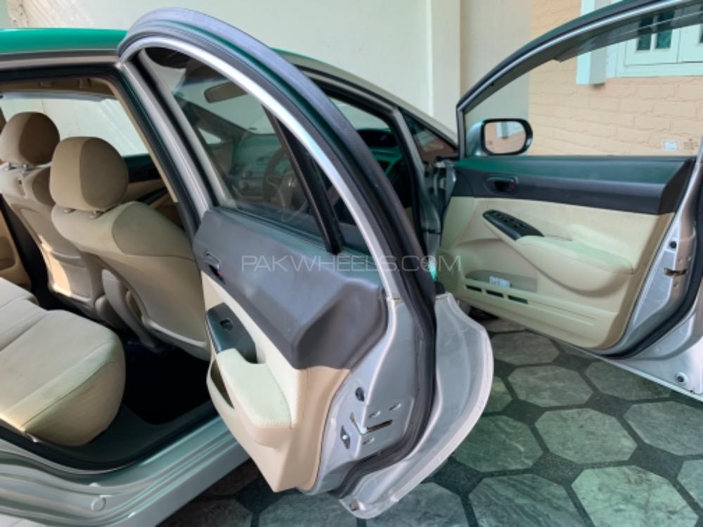Honda Civic 2010 for Sale in Sialkot Honda Civic 2010 for Sale in Sialkot Image-10