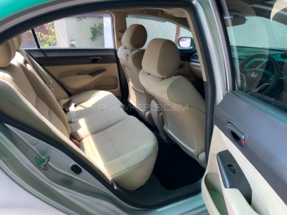 Honda Civic 2010 for Sale in Sialkot Honda Civic 2010 for Sale in Sialkot Image-5