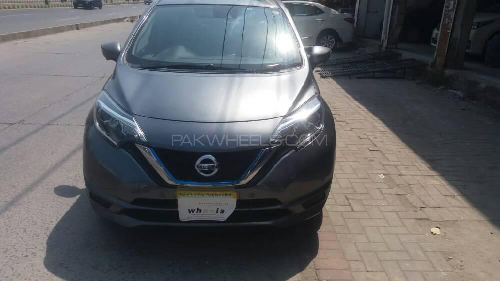 Nissan Note 2018 for Sale in Lahore Image-1