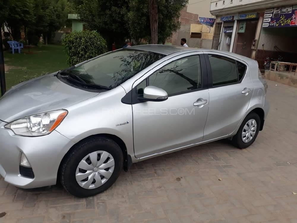 Toyota Aqua 2014 for Sale in Multan Toyota Aqua 2014 for Sale in Multan Image-3