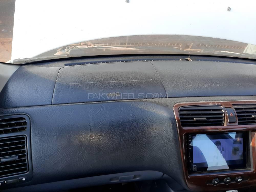 Honda Civic 2002 for Sale in Lahore Honda Civic 2002 for Sale in Lahore Image-6