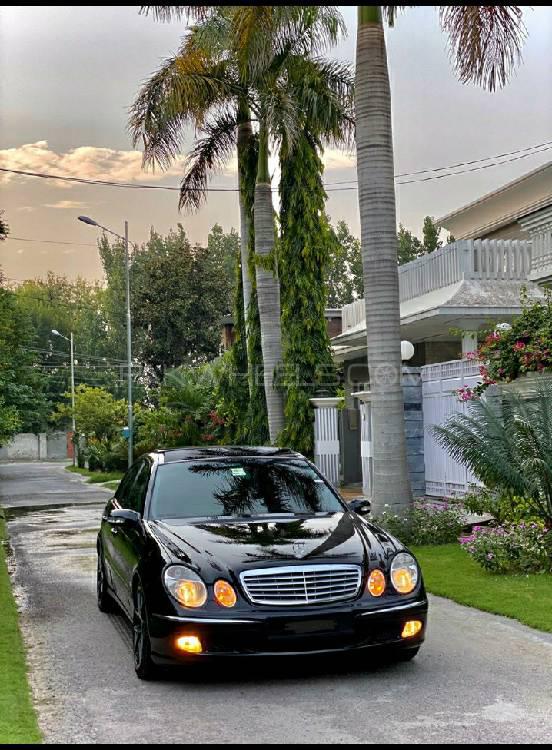 Mercedes Benz E Class 2006 for Sale in Peshawar Image-1