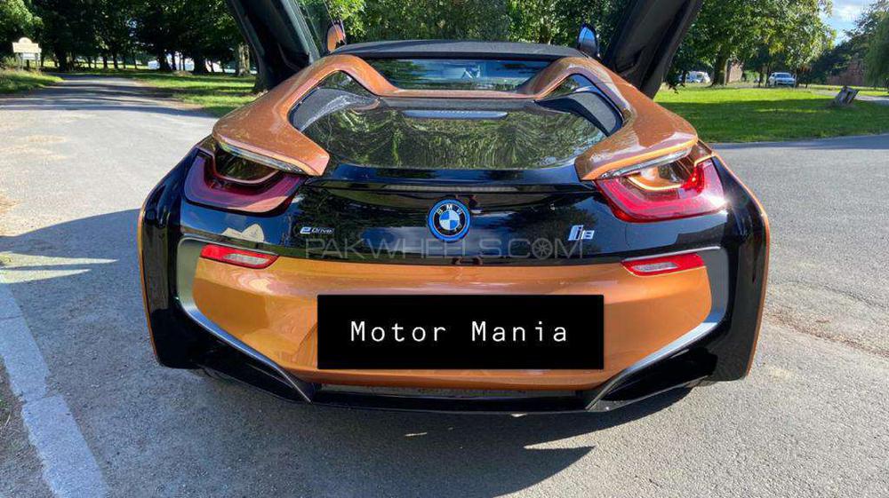 بی ایم ڈبلیو آئی 8 2019 for Sale in اسلام آباد بی ایم ڈبلیو آئی 8 2019 for Sale in اسلام آباد Image-4