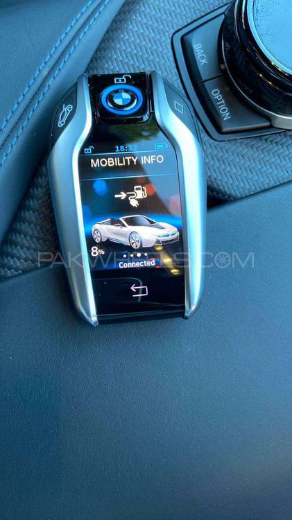 بی ایم ڈبلیو آئی 8 2019 for Sale in اسلام آباد بی ایم ڈبلیو آئی 8 2019 for Sale in اسلام آباد Image-11