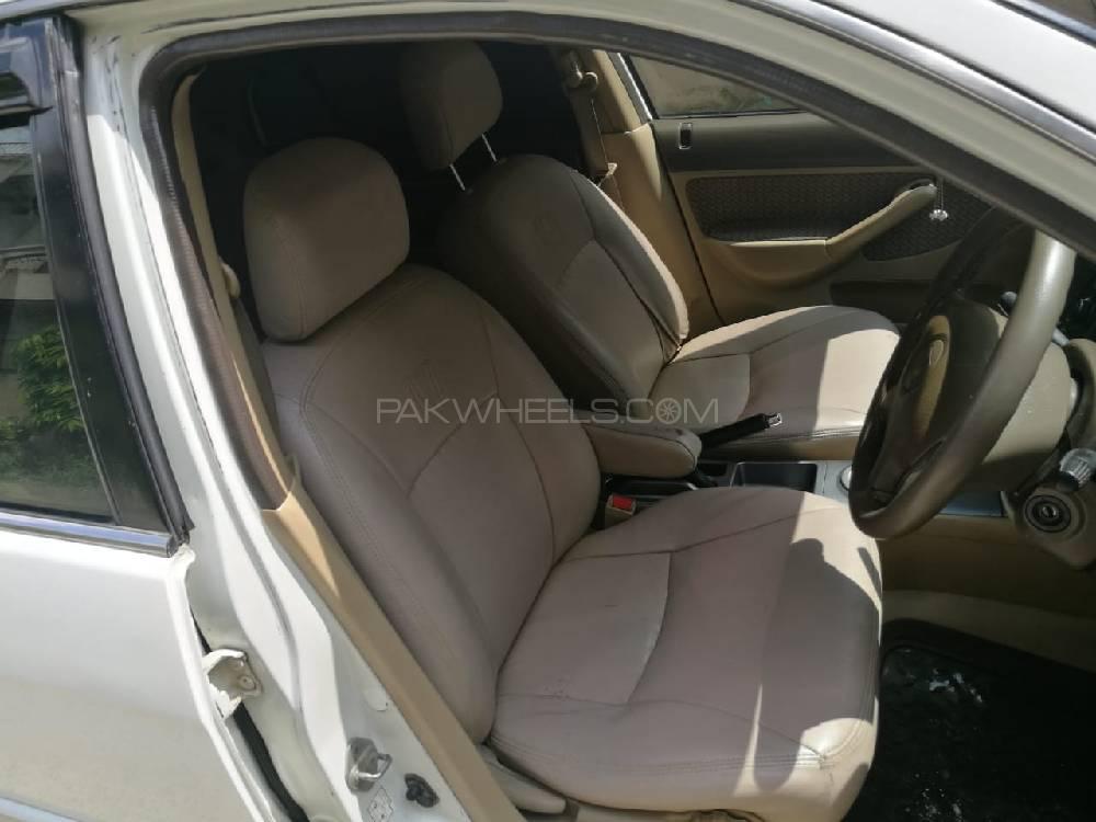 Honda Civic 2004 for Sale in Lahore Honda Civic 2004 for Sale in Lahore Image-9