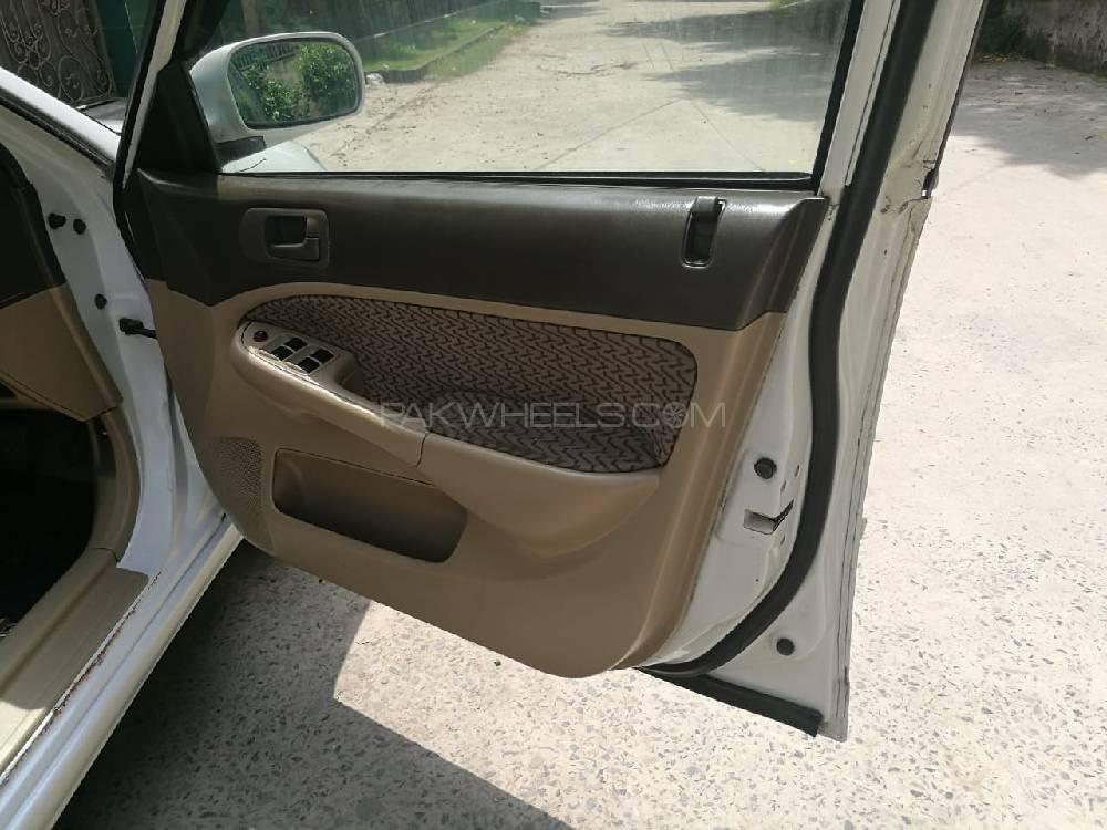 Honda Civic 2004 for Sale in Lahore Honda Civic 2004 for Sale in Lahore Image-6