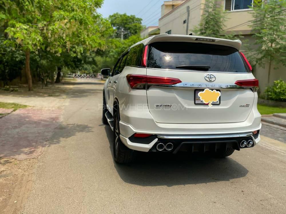 Toyota Fortuner 2017 for Sale in Lahore Toyota Fortuner 2017 for Sale in Lahore Image-7