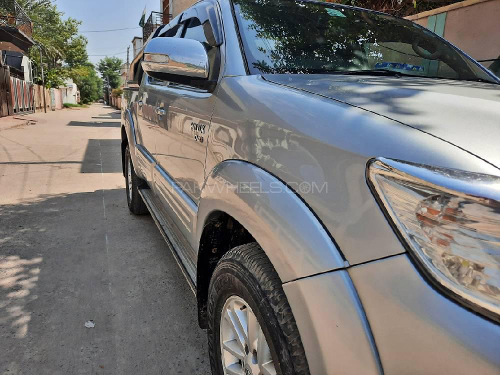 Toyota Hilux 2016 for Sale in Jhang Image-1