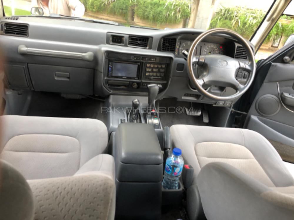 ٹویوٹا لینڈ کروزر 1992 for Sale in اسلام آباد ٹویوٹا لینڈ کروزر 1992 for Sale in اسلام آباد Image-7
