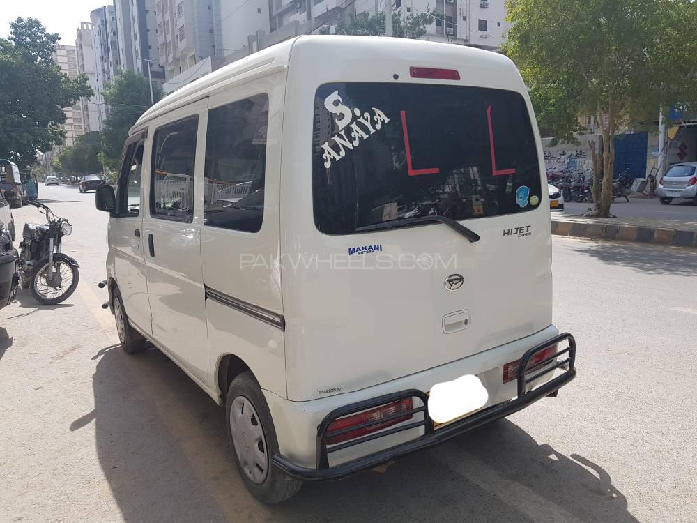 Daihatsu Hijet 2011 for Sale in Karachi Daihatsu Hijet 2011 for Sale in Karachi Image-2