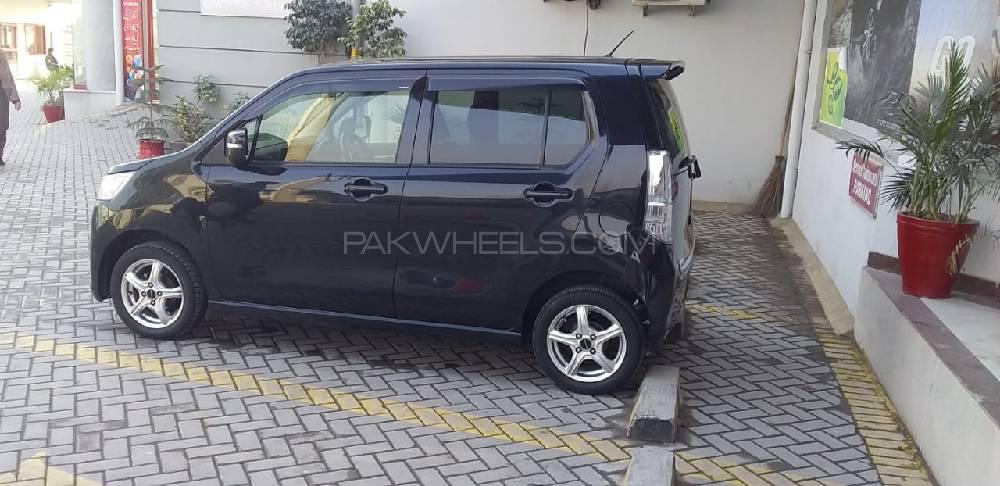 Suzuki Wagon R 2014 for Sale in Peshawar Image-1