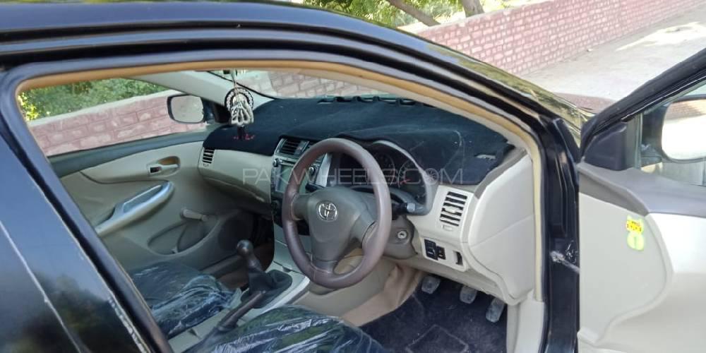 Toyota Corolla 2009 for Sale in Islamabad Image-1