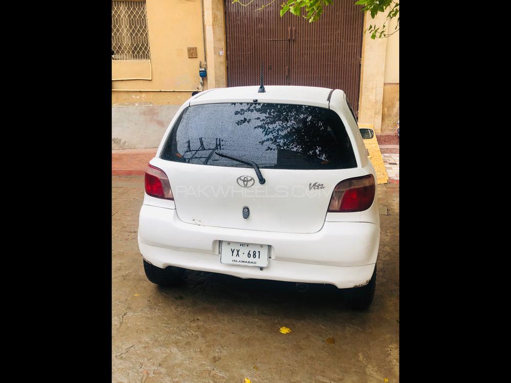 Toyota Vitz 1999 for Sale in Peshawar Image-1