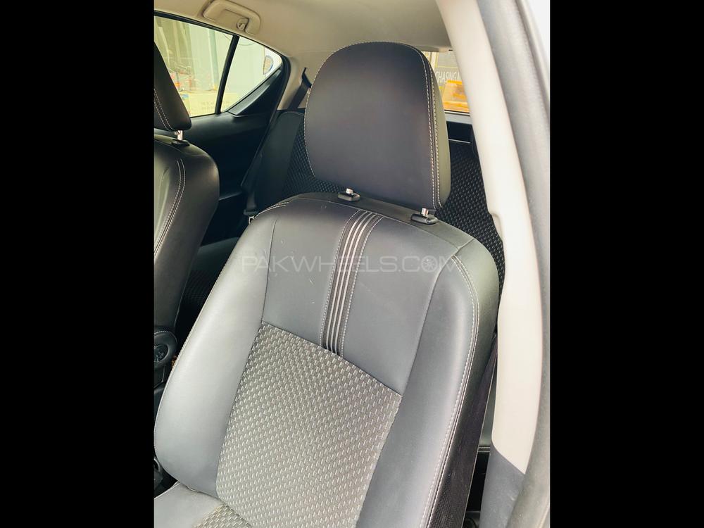 Toyota Aqua 2017 for Sale in Multan Toyota Aqua 2017 for Sale in Multan Image-19
