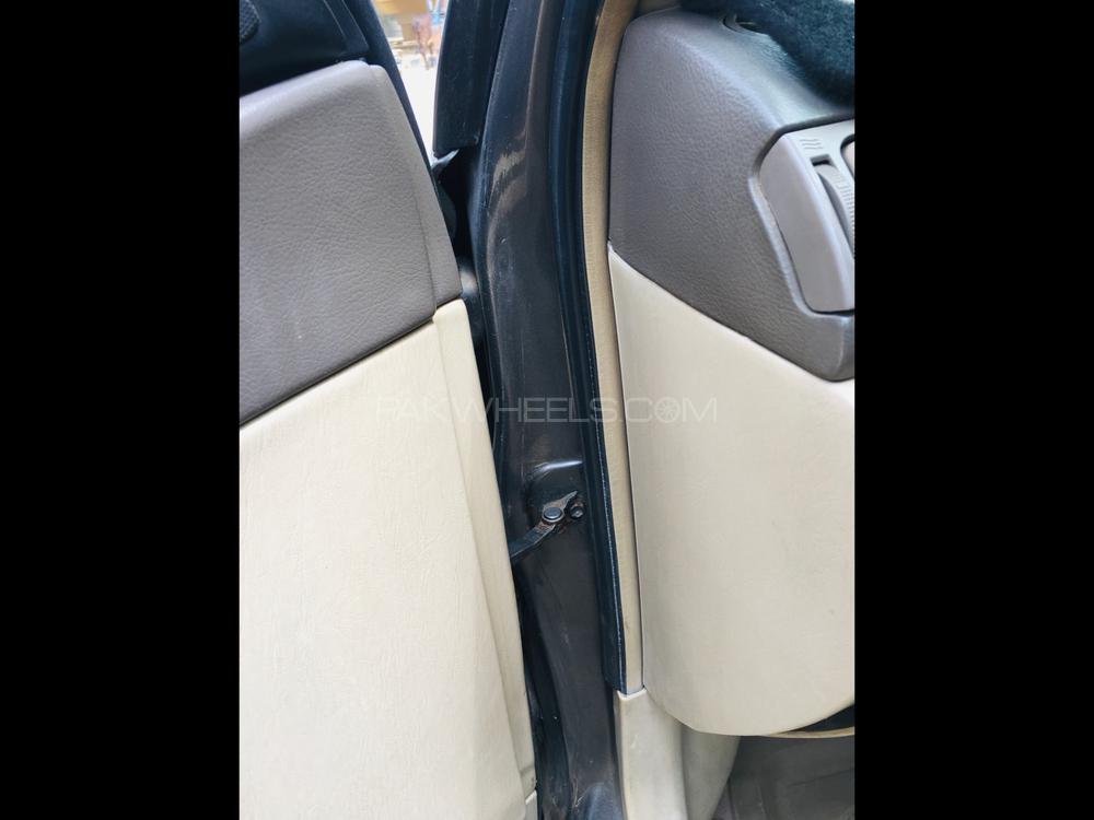 Toyota Corolla 2005 for Sale in Karachi Toyota Corolla 2005 for Sale in Karachi Image-11