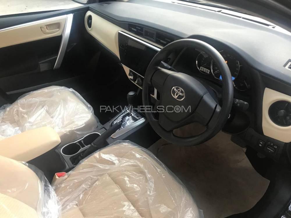Toyota Corolla 2020 for Sale in Lahore Toyota Corolla 2020 for Sale in Lahore Image-4