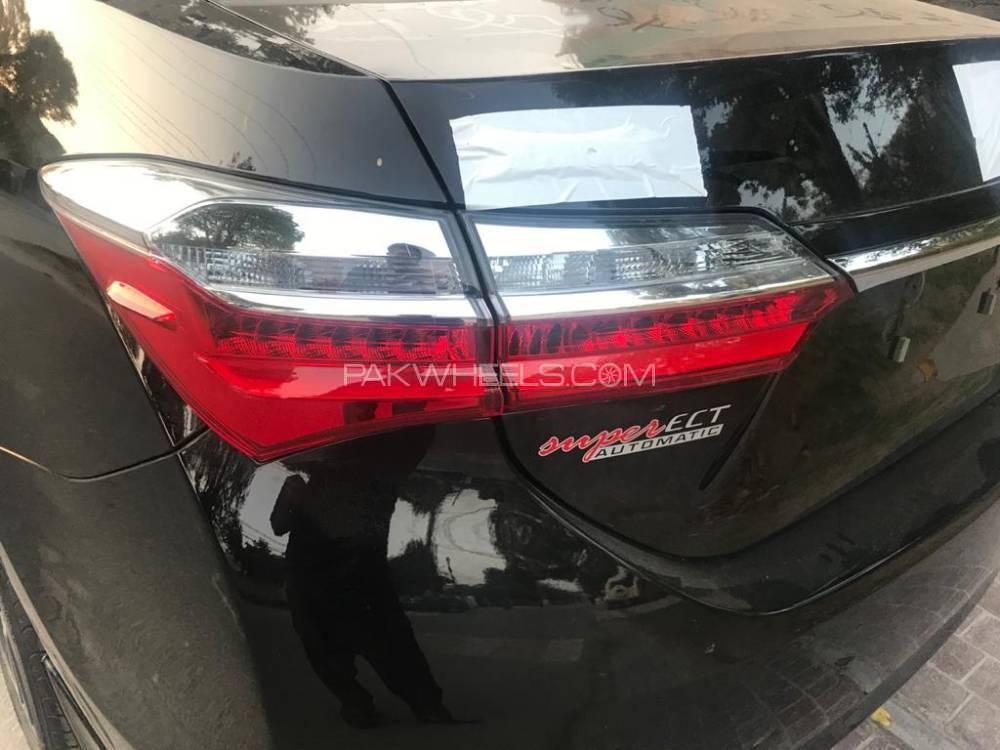 Toyota Corolla 2020 for Sale in Lahore Toyota Corolla 2020 for Sale in Lahore Image-6