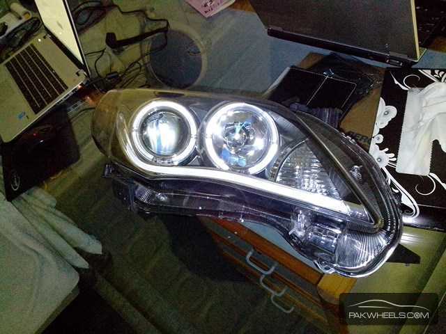 Corolla Head Lights Image-1