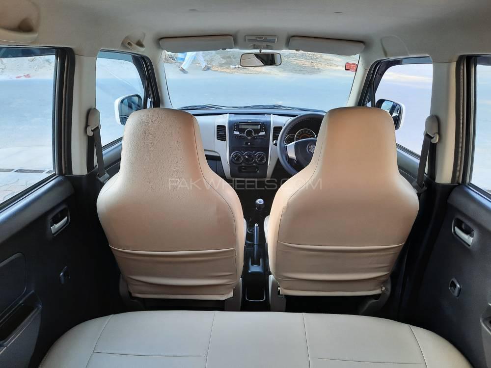 Suzuki Wagon R 2017 for Sale in Bahawalpur Suzuki Wagon R 2017 for Sale in Bahawalpur Image-8