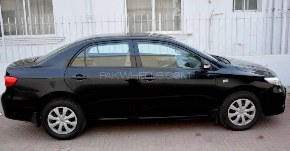 Toyota Corolla 2014 for Sale in Lahore Toyota Corolla 2014 for Sale in Lahore Image-4