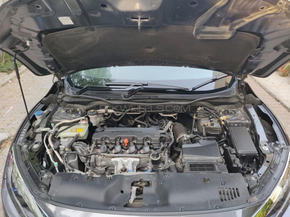 Honda Civic 2018 for Sale in Lahore Honda Civic 2018 for Sale in Lahore Image-10