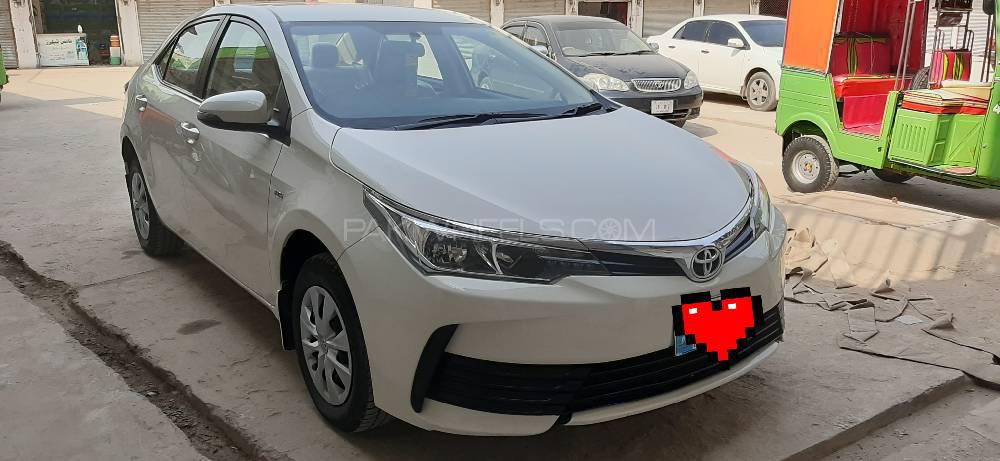 Toyota Corolla 2018 for Sale in Peshawar Toyota Corolla 2018 for Sale in Peshawar Image-2