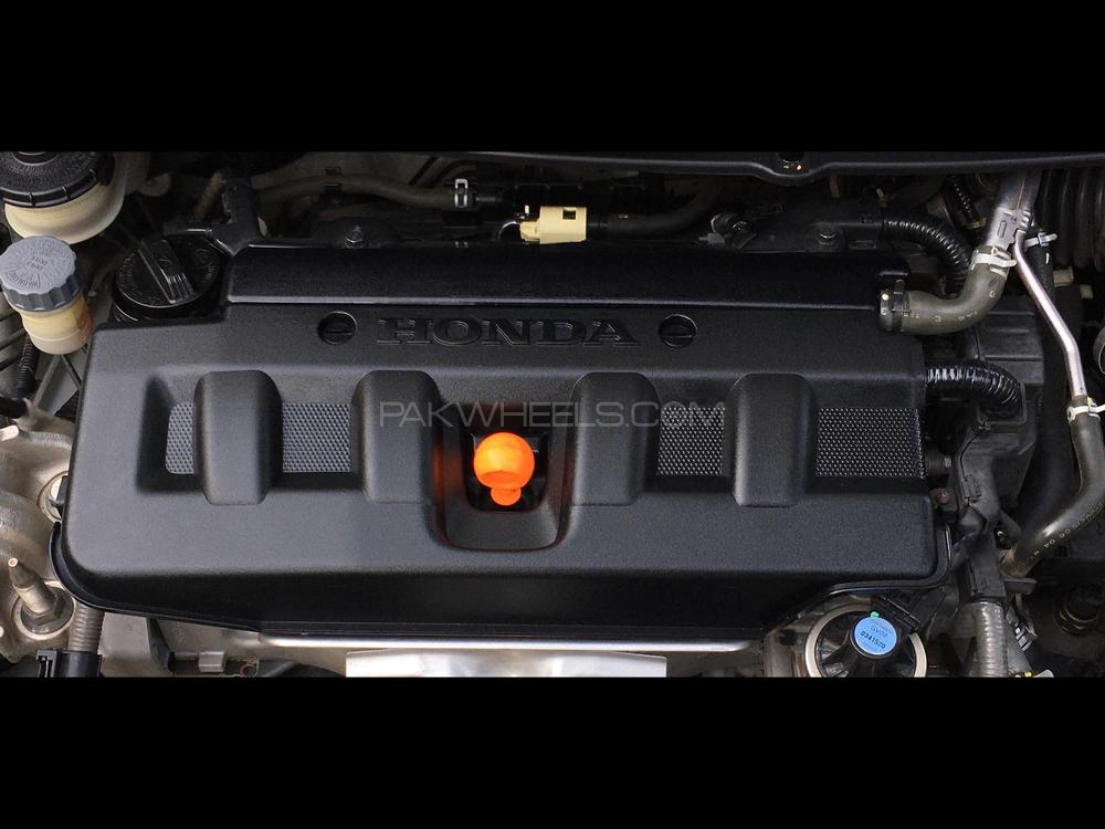 Honda Civic 2016 for Sale in Gujranwala Honda Civic 2016 for Sale in Gujranwala Image-9