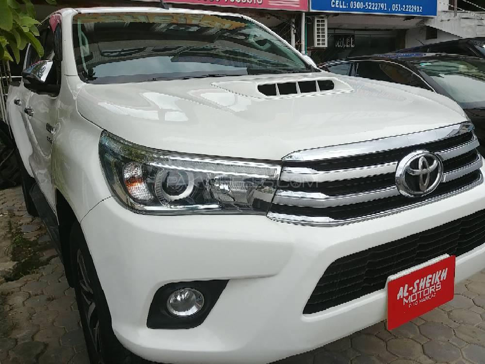 Toyota Hilux 2017 for Sale in Islamabad Image-1