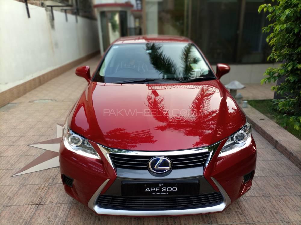 Lexus CT200h 2017 for Sale in Gujranwala Lexus CT200h 2017 for Sale in Gujranwala Image-7