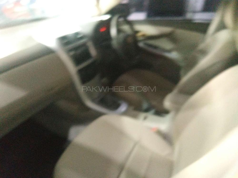 Toyota Corolla 2011 for Sale in Peshawar Toyota Corolla 2011 for Sale in Peshawar Image-3