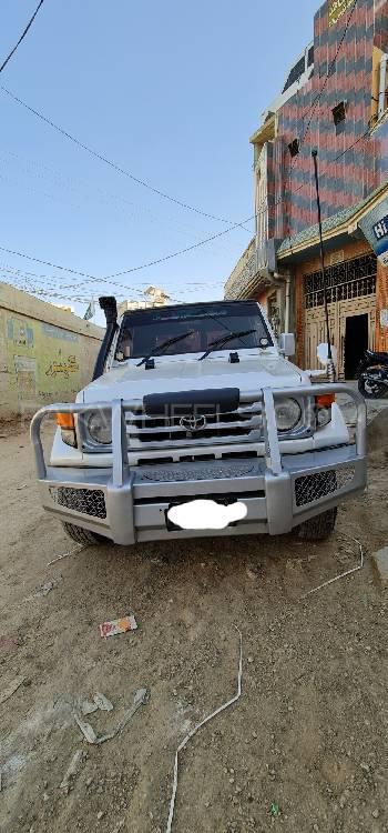 Toyota Land Cruiser 1989 for Sale in Dadu Image-1