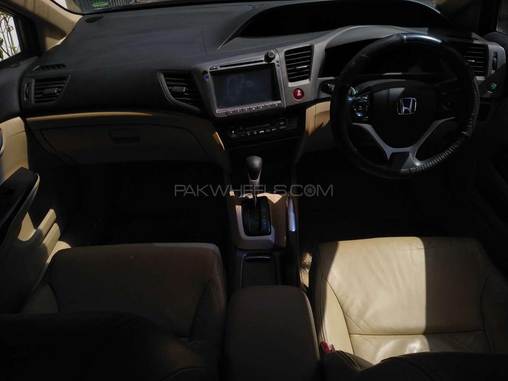 Honda Civic 2015 for Sale in Karachi Honda Civic 2015 for Sale in Karachi Image-15