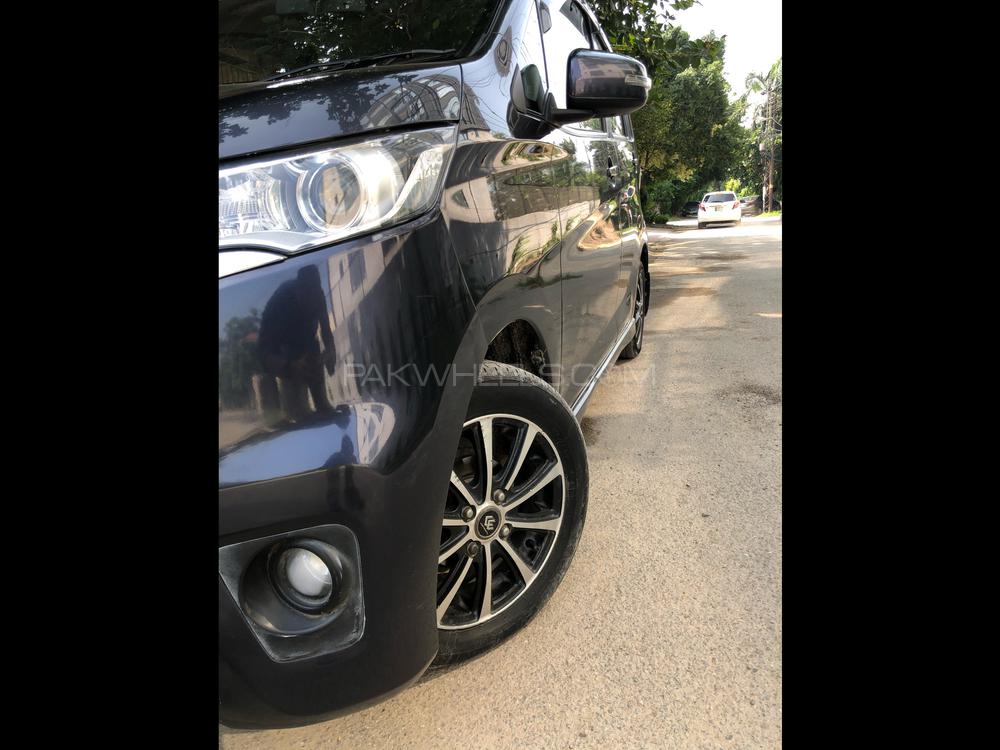 Nissan Dayz Highway Star 2014 for Sale in Lahore Nissan Dayz Highway Star 2014 for Sale in Lahore Image-9