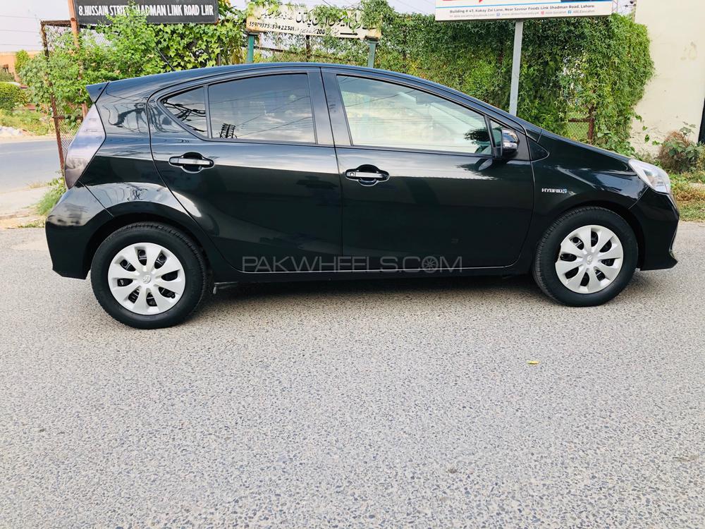 Toyota Aqua 2017 for Sale in Gujranwala Toyota Aqua 2017 for Sale in Gujranwala Image-8