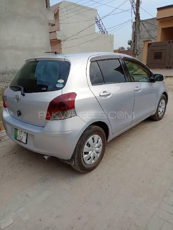Toyota Vitz 2009 for Sale in Sheikhupura Toyota Vitz 2009 for Sale in Sheikhupura Image-4