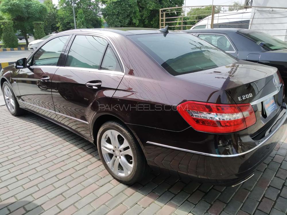 Mercedes Benz E Class 2012 for Sale in Lahore Mercedes Benz E Class 2012 for Sale in Lahore Image-16