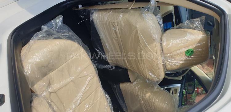 Toyota Corolla 2020 for Sale in Peshawar Toyota Corolla 2020 for Sale in Peshawar Image-8