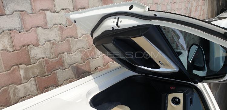Toyota Corolla 2020 for Sale in Peshawar Toyota Corolla 2020 for Sale in Peshawar Image-13