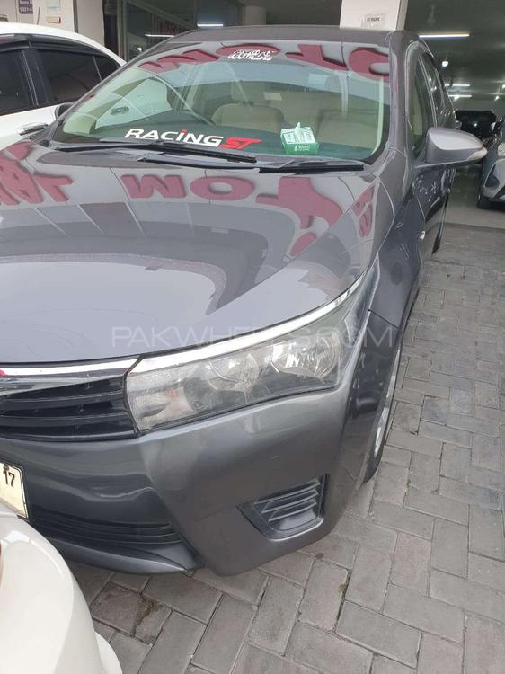 Toyota Corolla 2017 for Sale in Lahore Image-1