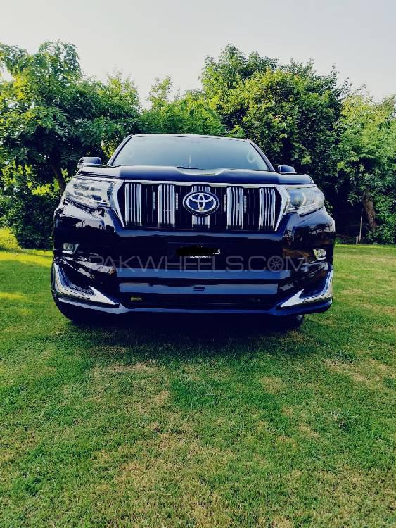 Toyota Prado 2010 for Sale in Sialkot Image-1