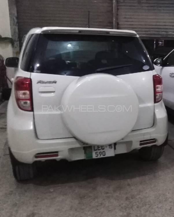 ٹویوٹا رش 2008 for Sale in سیالکوٹ ٹویوٹا رش 2008 for Sale in سیالکوٹ Image-2