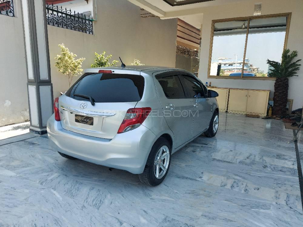 Toyota Vitz 2014 for Sale in Peshawar Toyota Vitz 2014 for Sale in Peshawar Image-4