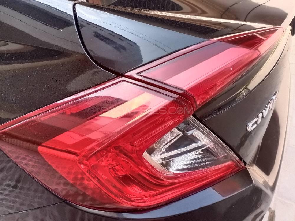 Honda Civic 2017 for Sale in Sargodha Honda Civic 2017 for Sale in Sargodha Image-15