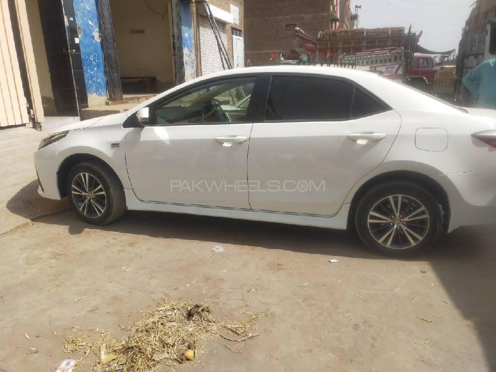 Toyota Corolla 2019 for Sale in Faisalabad Image-1